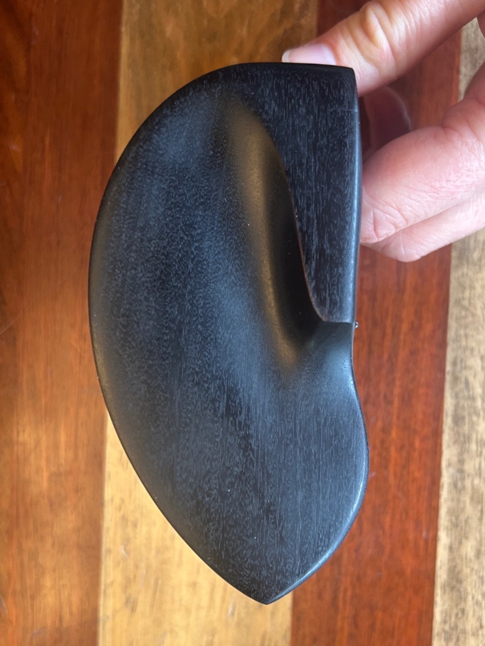 The Wave chin rest for Violin/viola